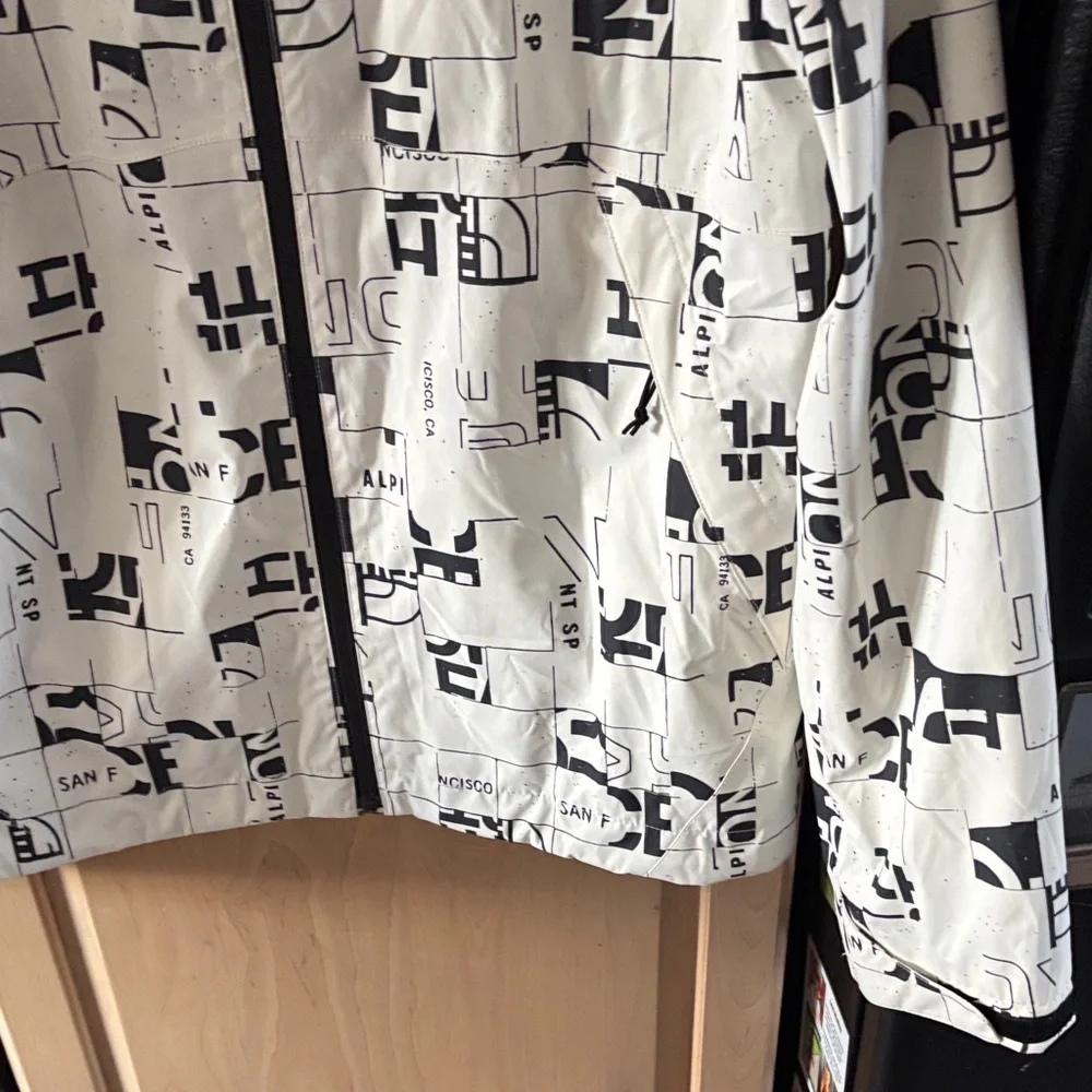 The North Face Men's Graphic Black White Hoodie Windbreaker Jacket-M